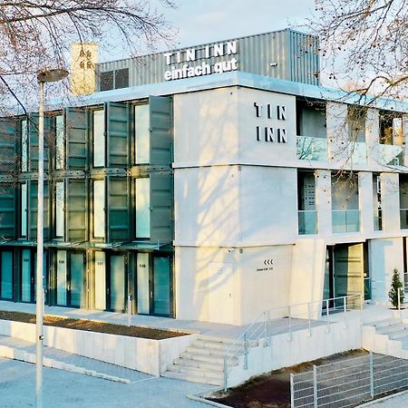 Tin Inn - Hueckelhoven - Das Hotel Aus Hochwertig Ausgebauten Ueberseecontainern Luaran gambar