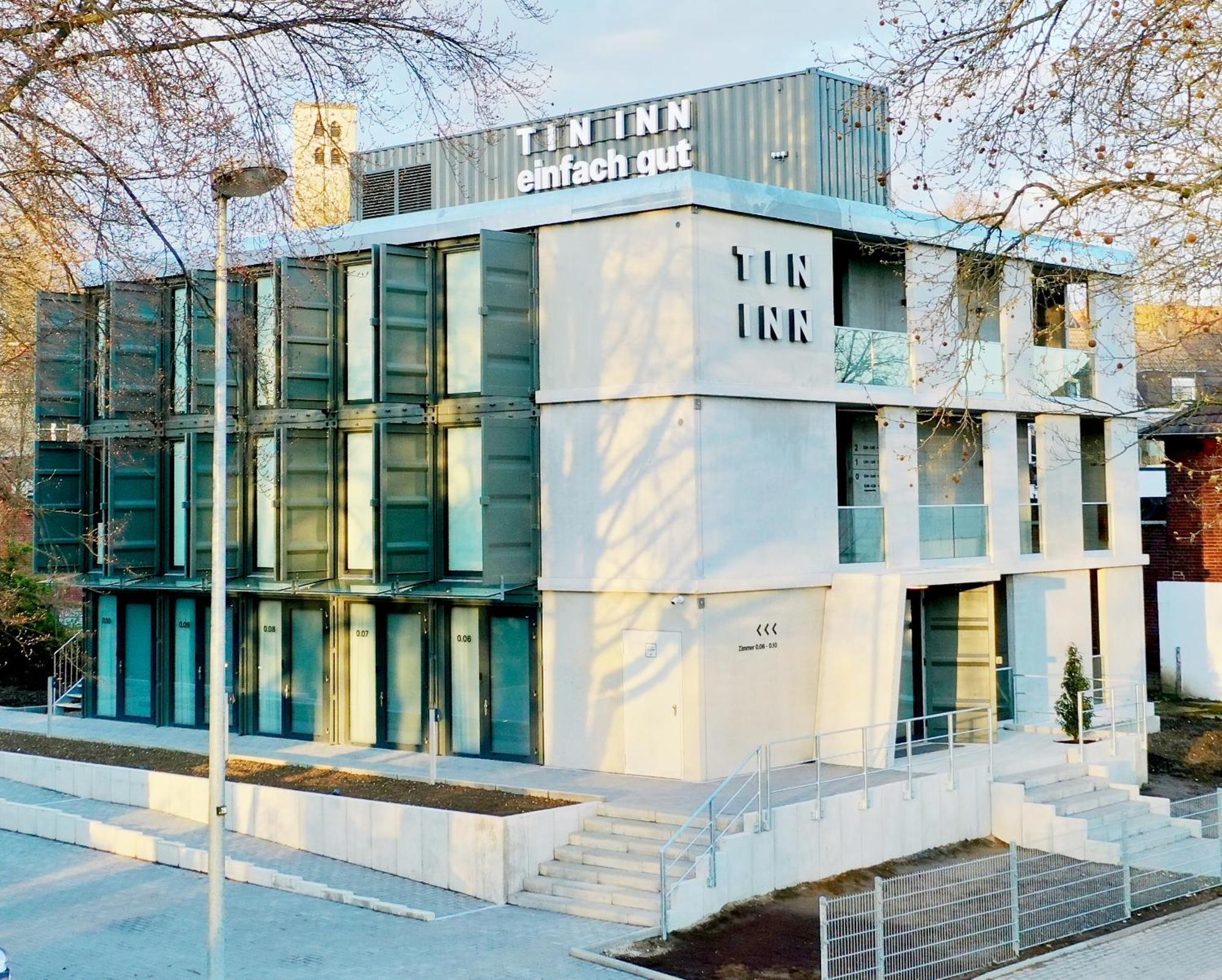 Tin Inn - Hueckelhoven - Das Hotel Aus Hochwertig Ausgebauten Ueberseecontainern Luaran gambar